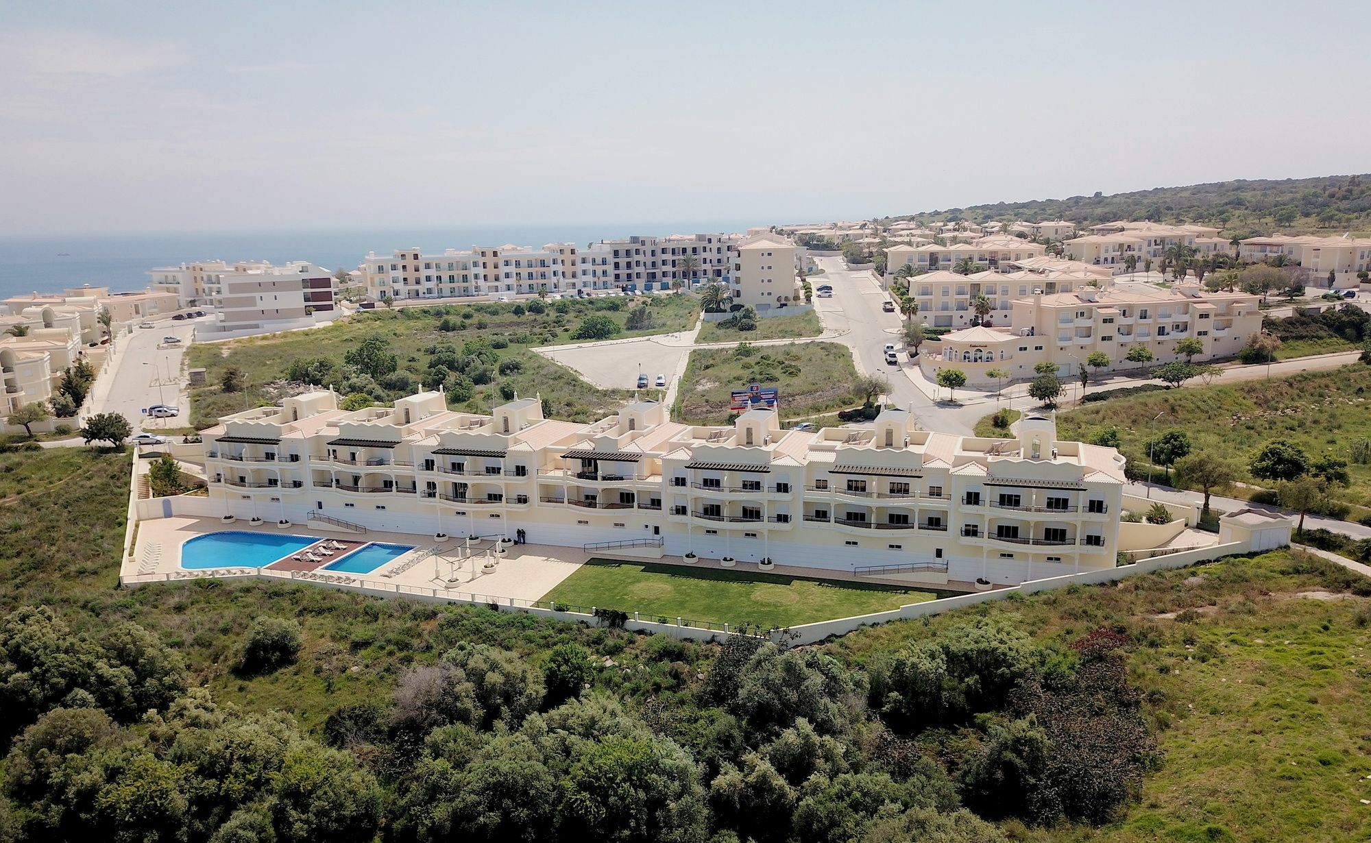 Lagos Bay Plaza Buitenkant foto